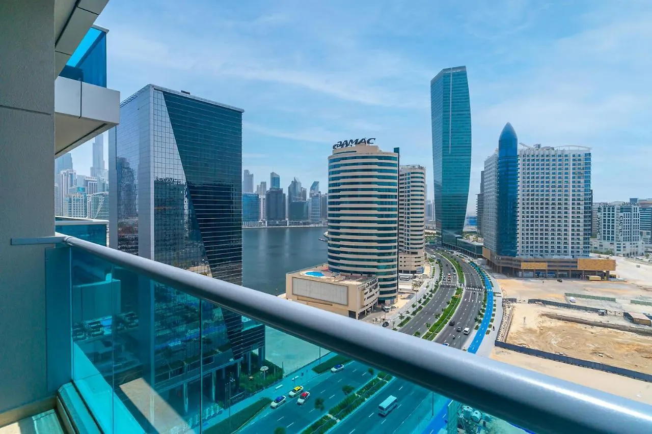 Burj Khalifa View I Near To Dubai Mall Apartment